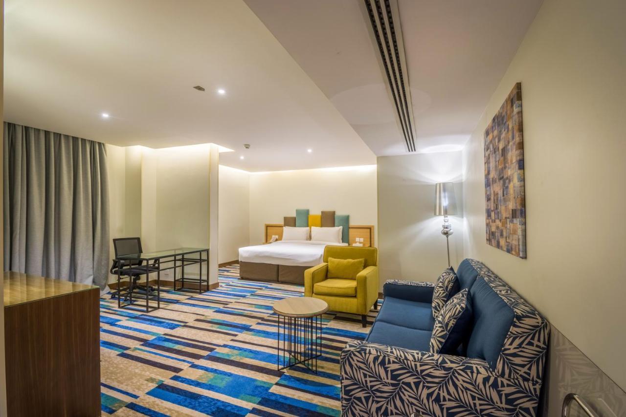 Ewaa Express - Al Olaya Hotel Riyadh